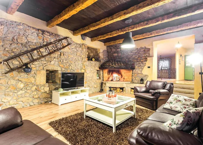Vakantiehuis Lovely In Mošćenička Draga