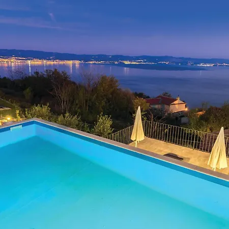 Nyaraló Lovely In Mošćenička Draga