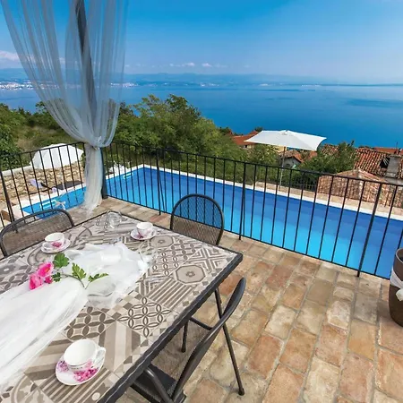 Lovely In Mošćenička Draga